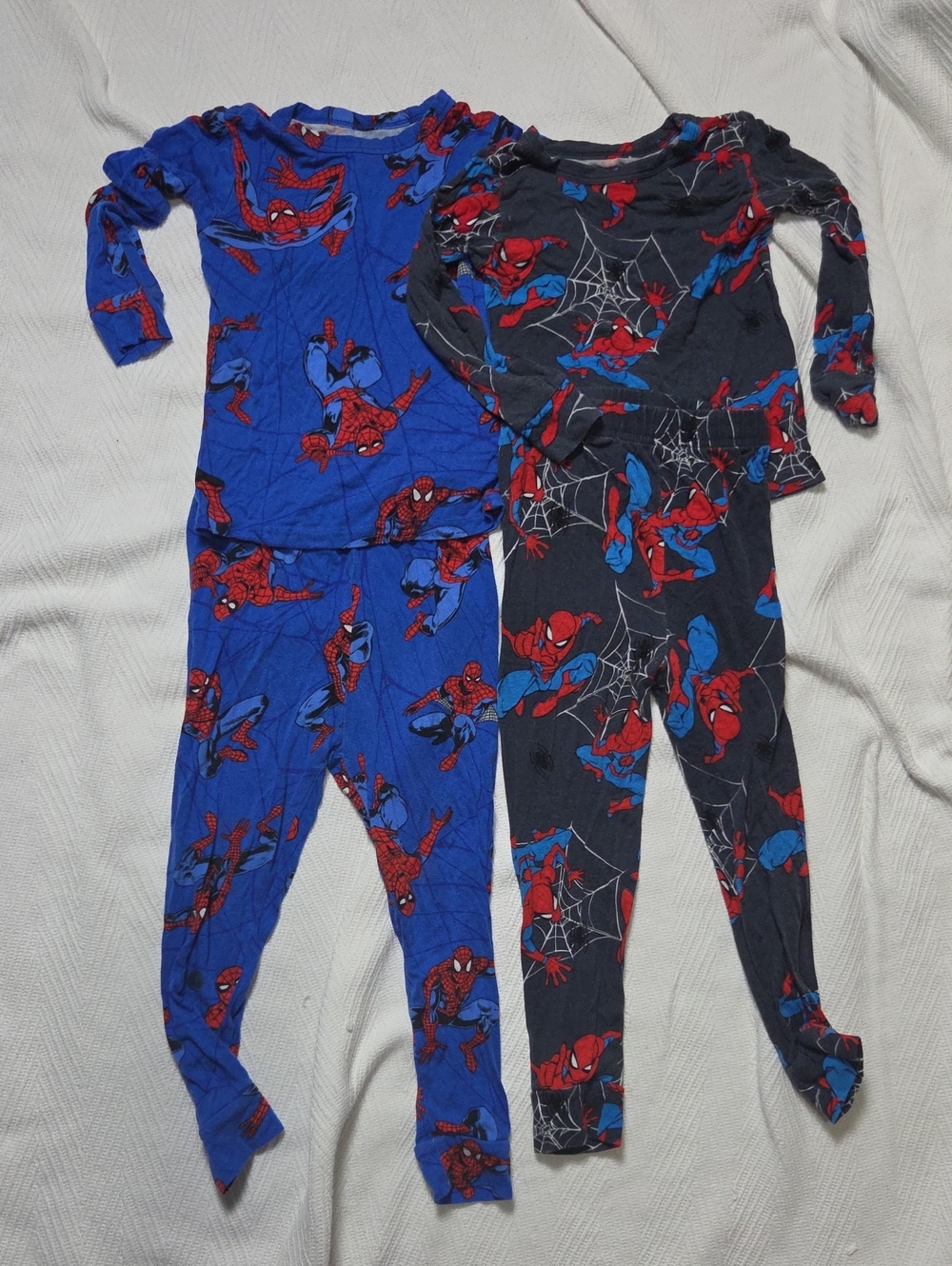 ​Marvel Spider-Man Pajamas Lot 2 Pack Long Sleeve Snug Fit Size 4 / 4T